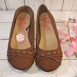 Jellypop  Slip-On Shoes